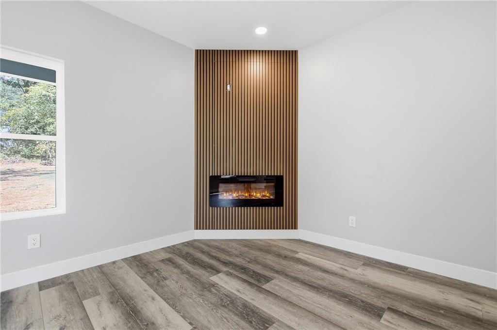 85 Shake Rag Road NW