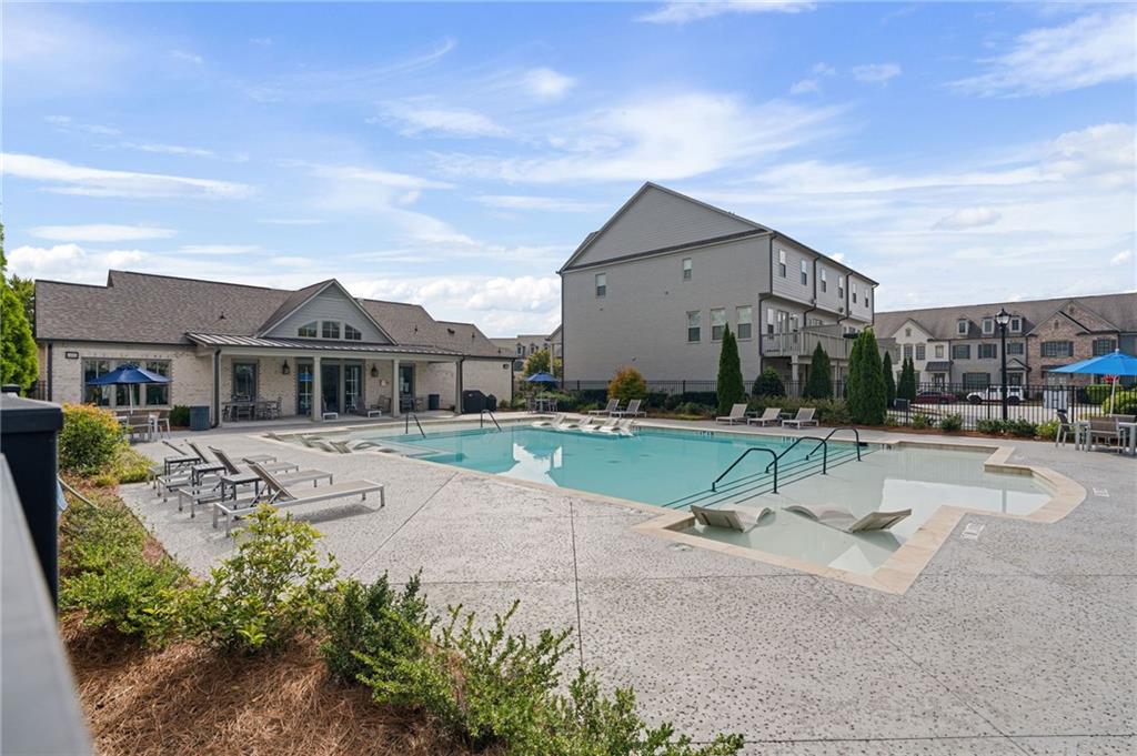 1874 Skyfall Circle NE