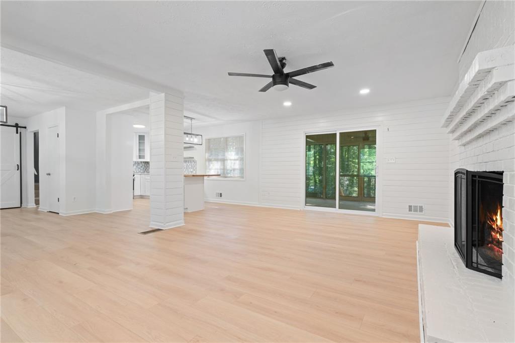 920 Kings Court