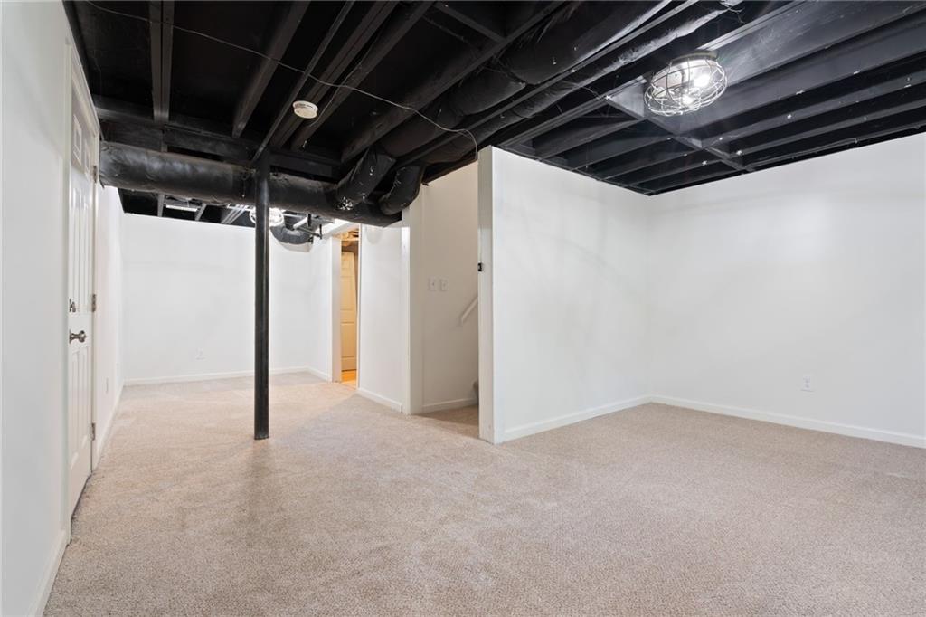 920 Kings Court