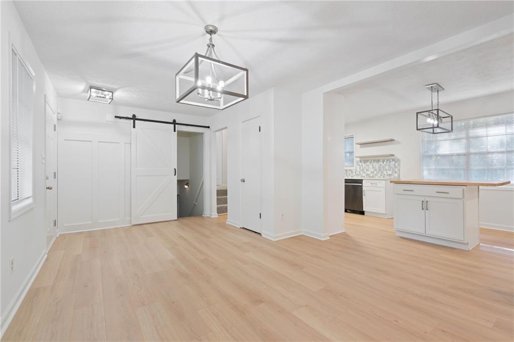 920 Kings Court