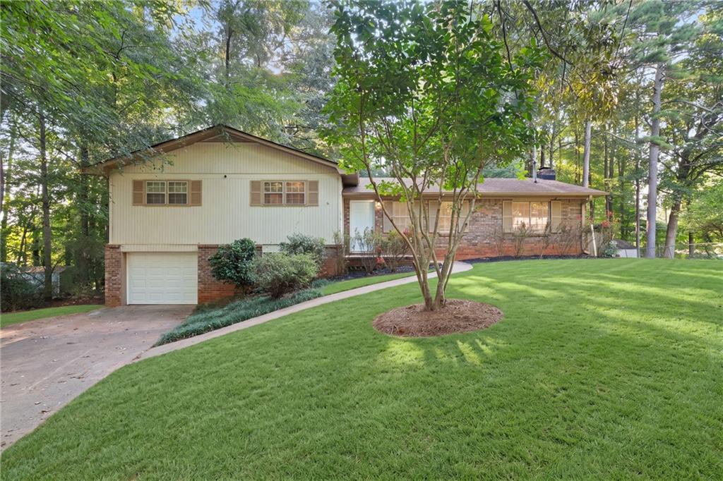 920 Kings Court