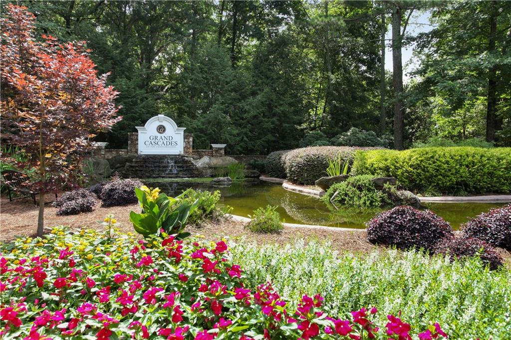 163 Woodcliff Drive