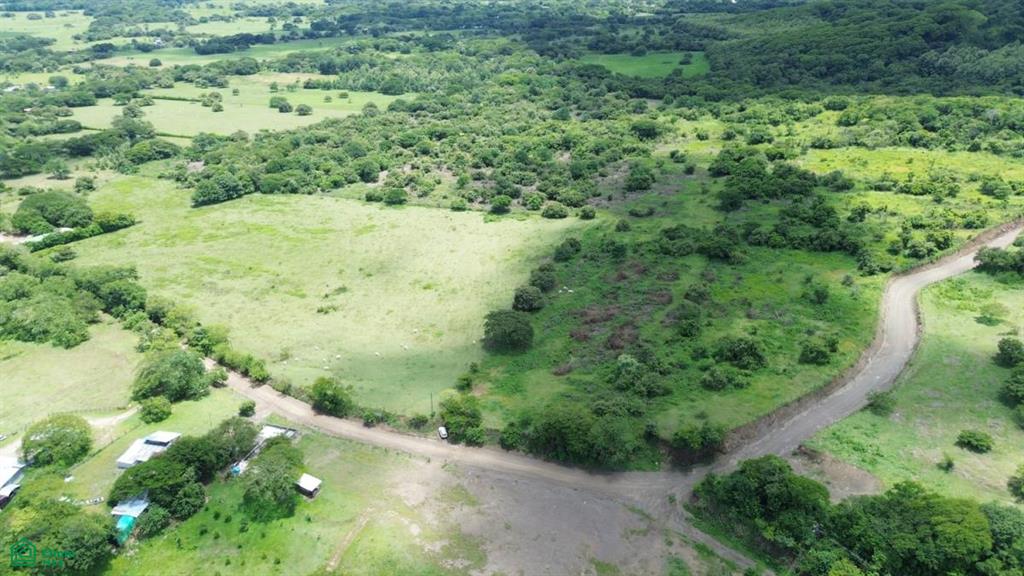 30 Hectare Finca in Santa Cruz