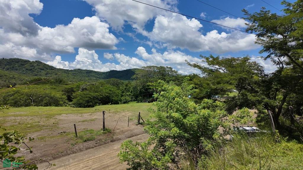 30 Hectare Finca in Santa Cruz