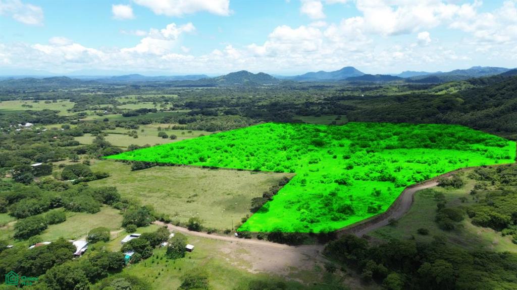 30 Hectare Finca in Santa Cruz