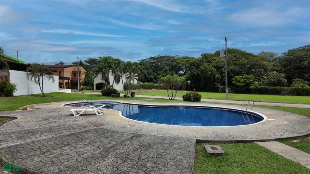 Vistas de Tamarindo Condo - Investment Opportunity - Villarreal