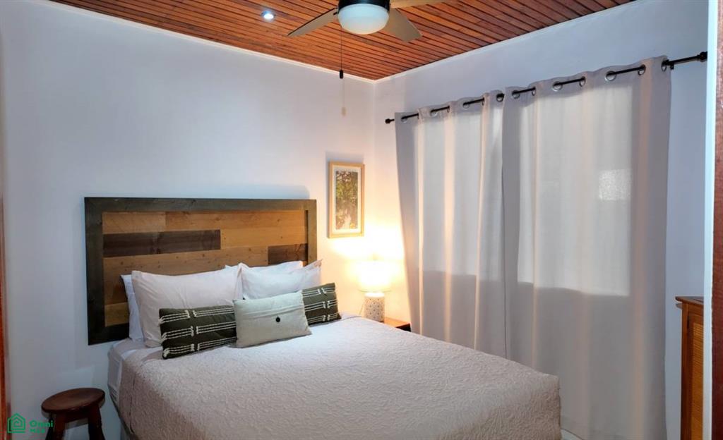 Turnkey Beachfront Condo – Flamingo Marina Cove Punta Indio 405 , Playa Flamingo, Guanacaste