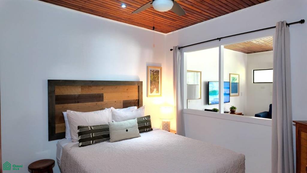 Turnkey Beachfront Condo – Flamingo Marina Cove Punta Indio 405 , Playa Flamingo, Guanacaste