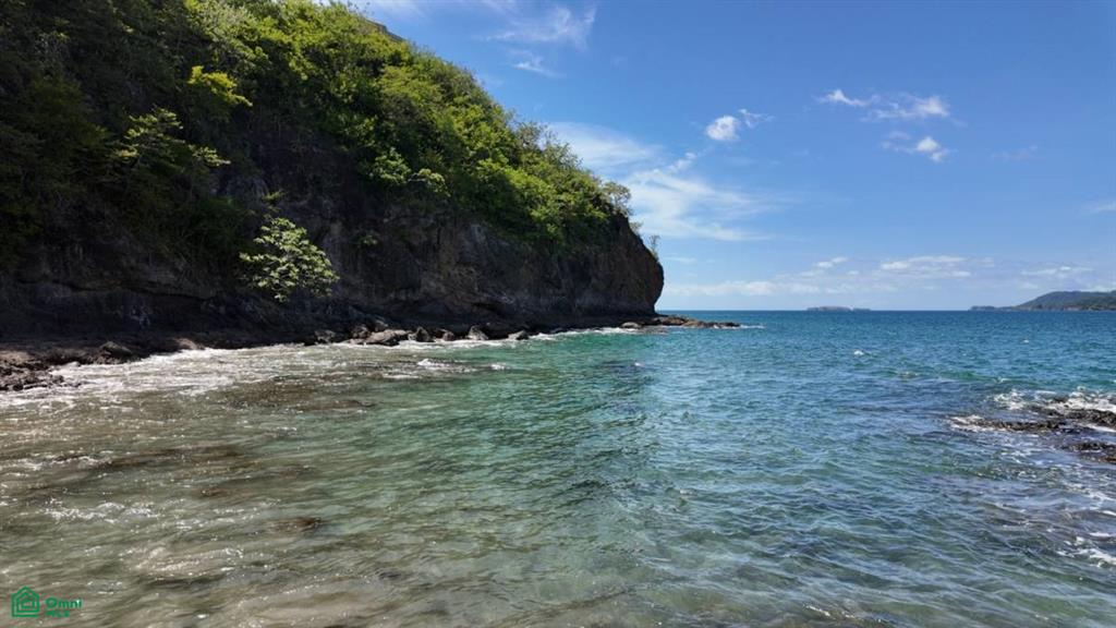 Turnkey Beachfront Condo – Flamingo Marina Cove Punta Indio 405 , Playa Flamingo, Guanacaste