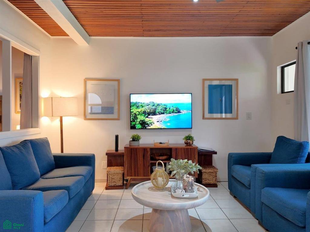 Turnkey Beachfront Condo – Flamingo Marina Cove Punta Indio 405 , Playa Flamingo, Guanacaste