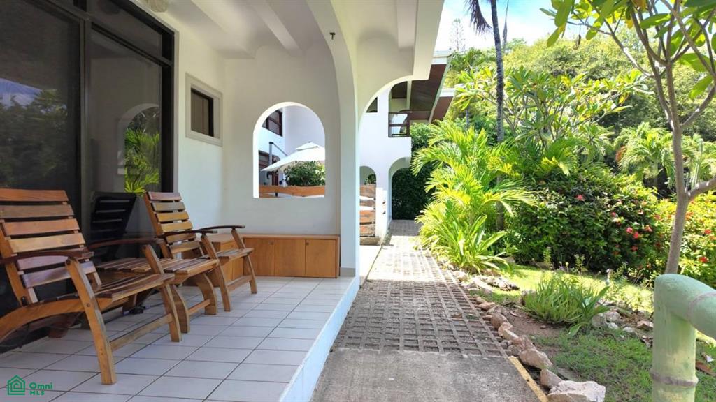 Turnkey Beachfront Condo – Flamingo Marina Cove Punta Indio 405 , Playa Flamingo, Guanacaste