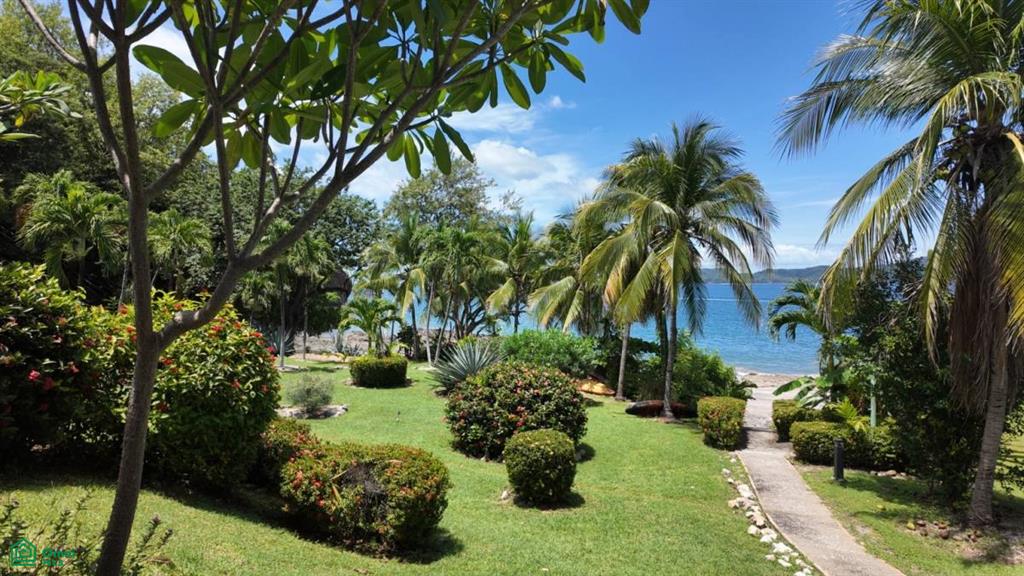 Turnkey Beachfront Condo – Flamingo Marina Cove Punta Indio 405 , Playa Flamingo, Guanacaste