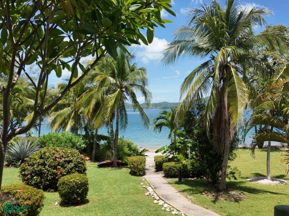 Turnkey Beachfront Condo – Flamingo Marina Cove Punta Indio 405 , Playa Flamingo, Guanacaste