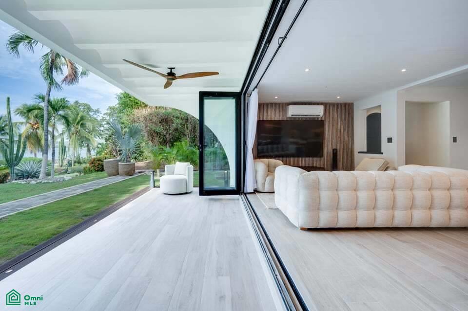 Flamingo Marina Cove – Move-In Ready Beachfront Elegance , Playa Flamingo, Guanacaste