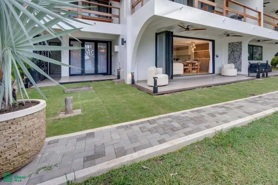 Flamingo Marina Cove – Move-In Ready Beachfront Elegance , Playa Flamingo, Guanacaste