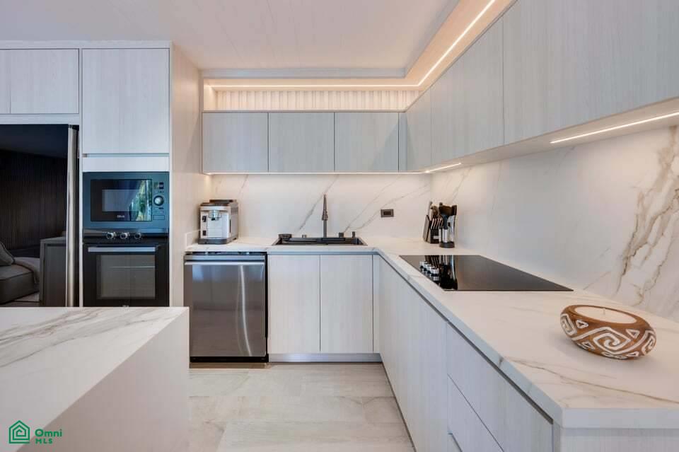 Flamingo Marina Cove – Move-In Ready Beachfront Elegance , Playa Flamingo, Guanacaste