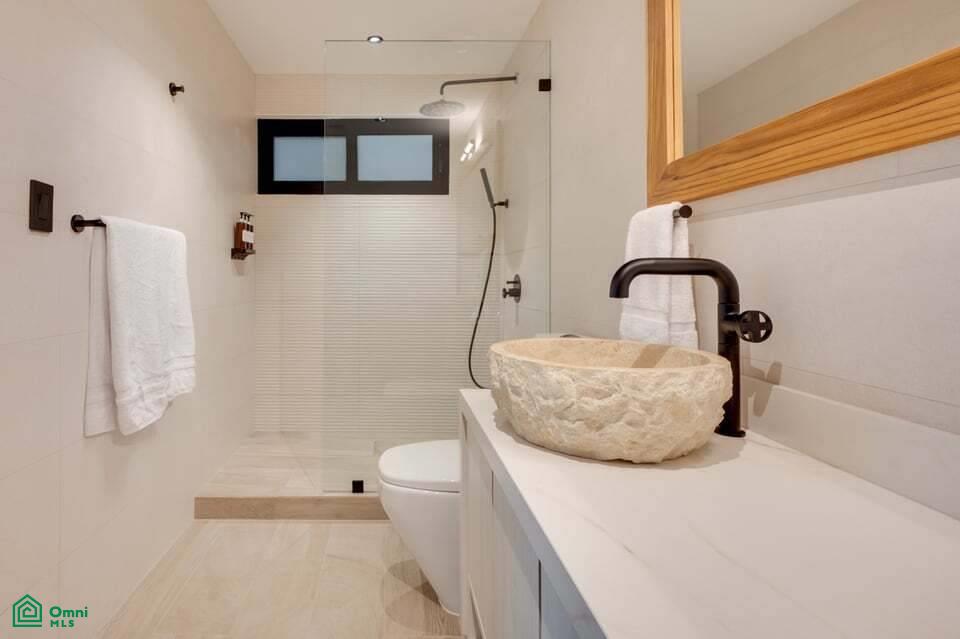 Flamingo Marina Cove #415 – Move-In Ready Beachfront Elegance , Playa Flamingo, Santa Cruz, Guanacaste