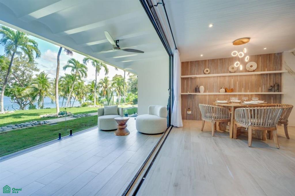 Flamingo Marina Cove 415 – Beachfront Condo