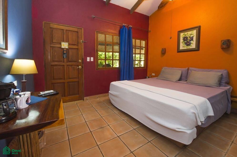 Hotel Bula Bula - Commercial Property - Playa Grande