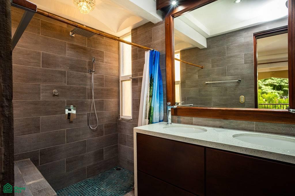 Las Gaviotas # 12 - Tamarindo