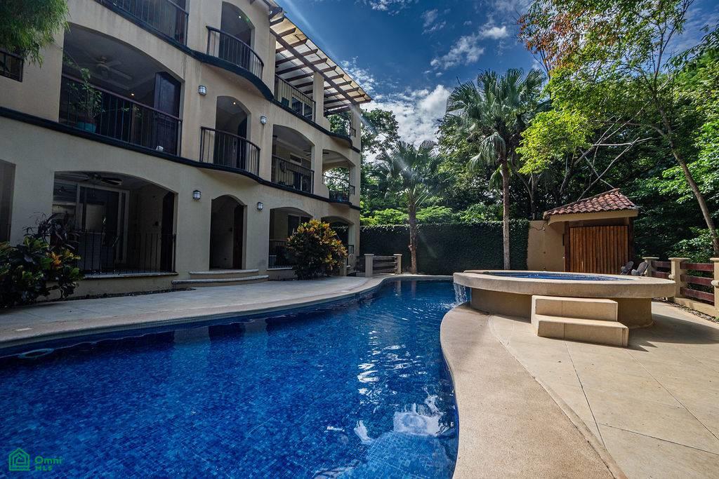 Las Gaviotas # 12 - Tamarindo