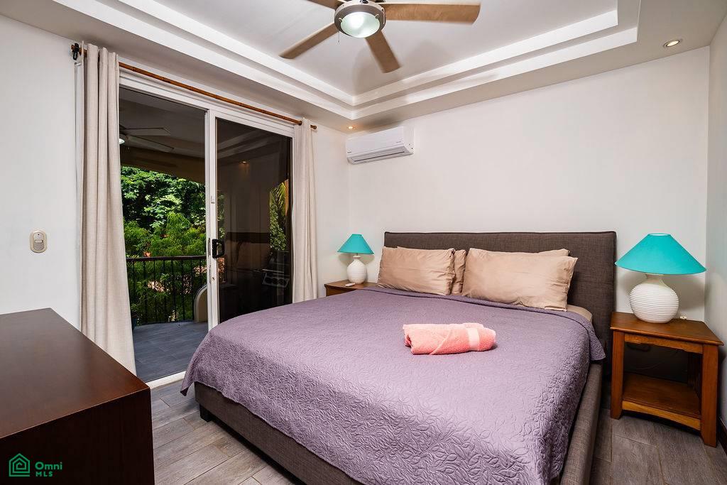 Las Gaviotas # 12 - Tamarindo