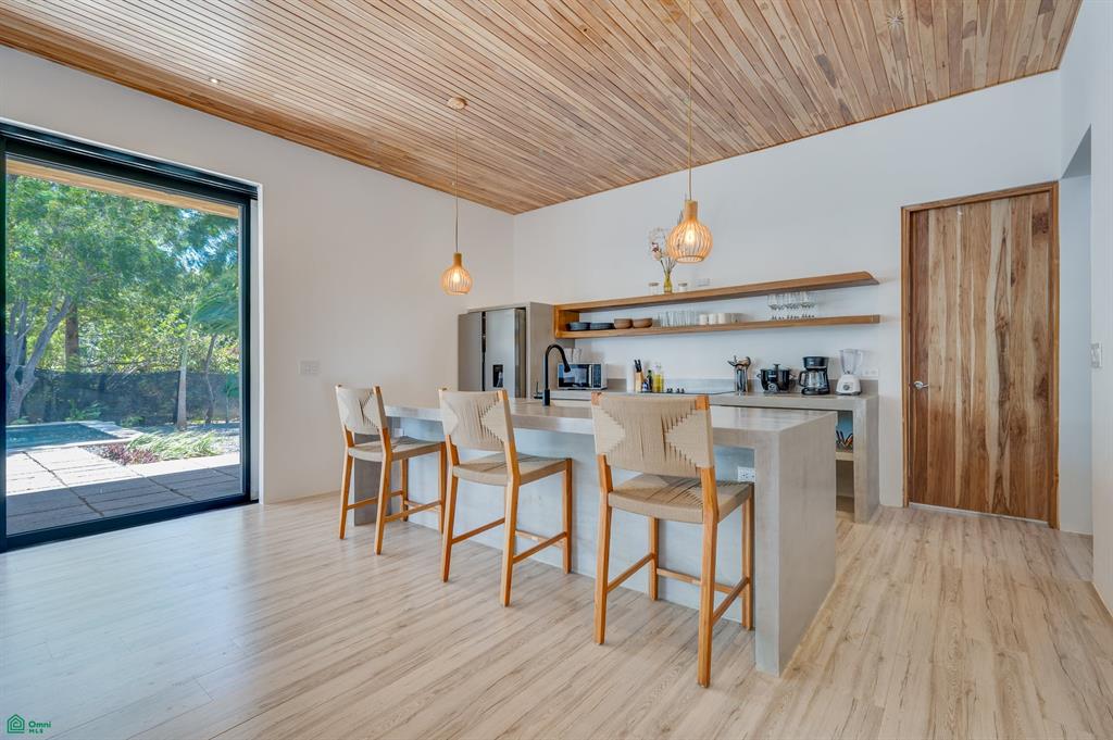 Casa del Mar ~ Walk to beach , Playa Grande, Guanacaste