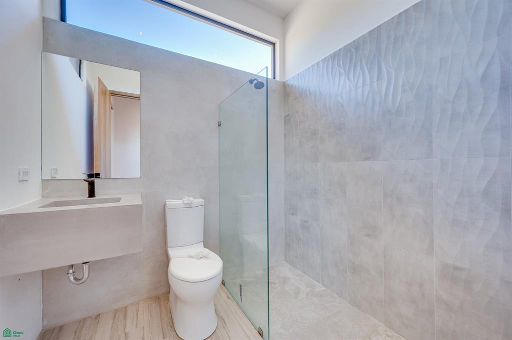 Casa del Mar ~ Walk to beach , Playa Grande, Guanacaste