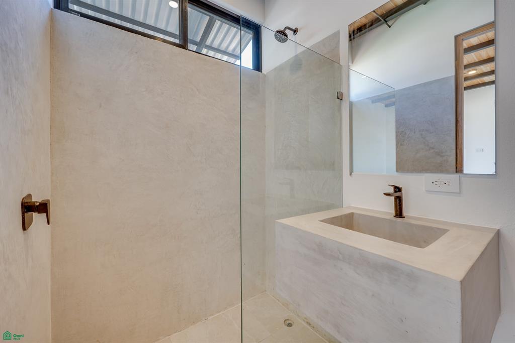 Casa del Mar ~ Walk to beach , Playa Grande, Guanacaste