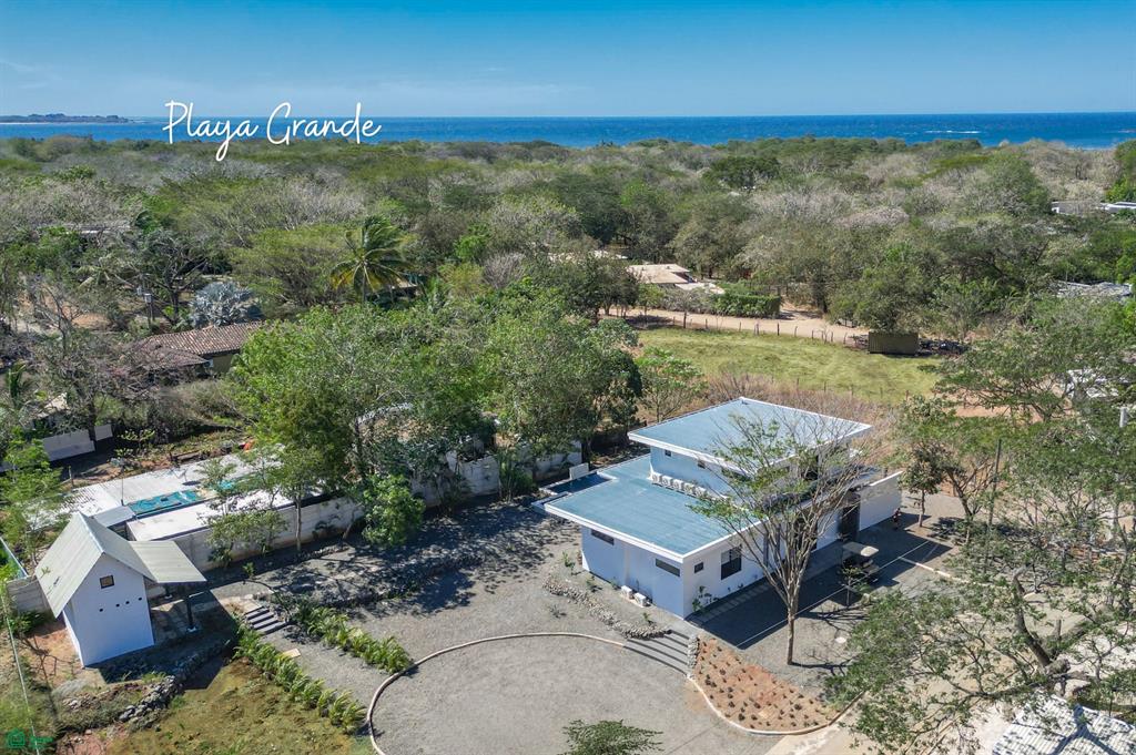 Casa del Mar ~ Walk to beach , Playa Grande, Guanacaste