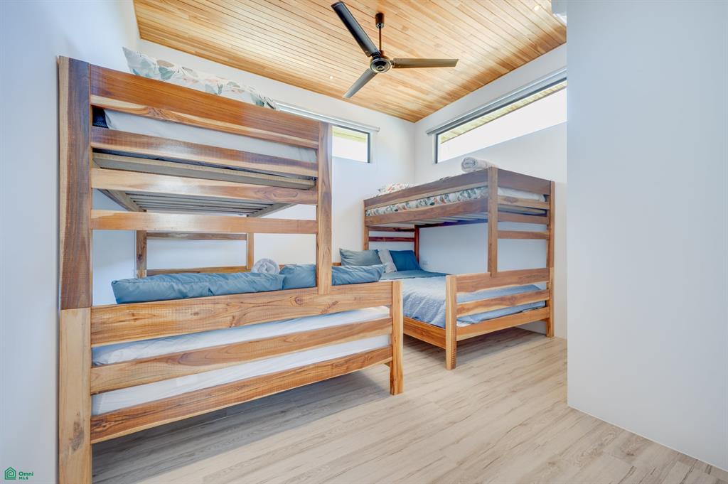 Casa del Mar ~ Walk to beach , Playa Grande, Guanacaste