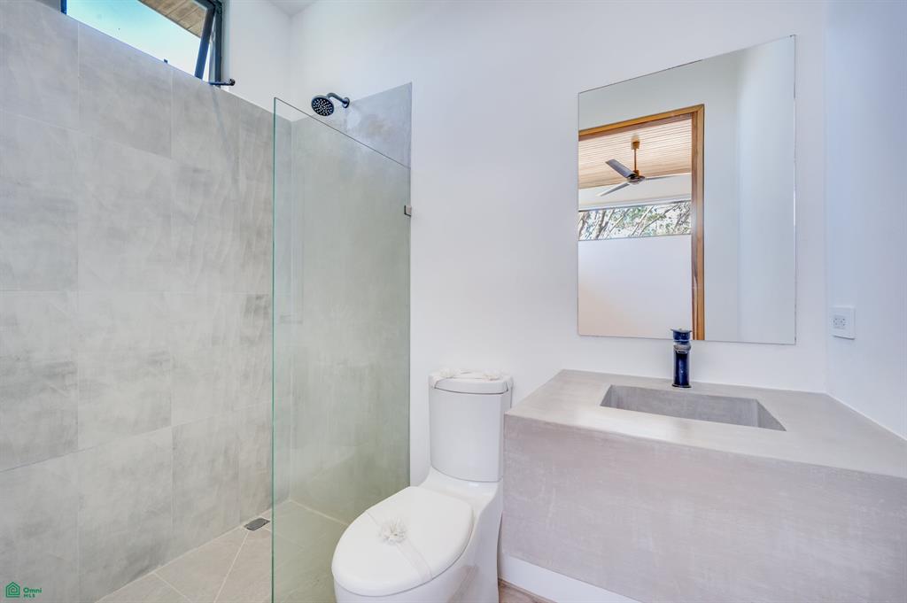 Casa del Mar ~ Walk to beach , Playa Grande, Guanacaste