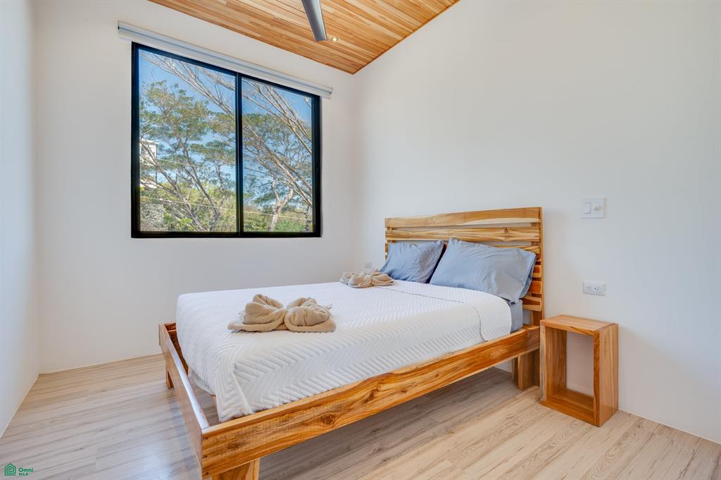 Casa del Mar ~ Walk to beach , Playa Grande, Guanacaste