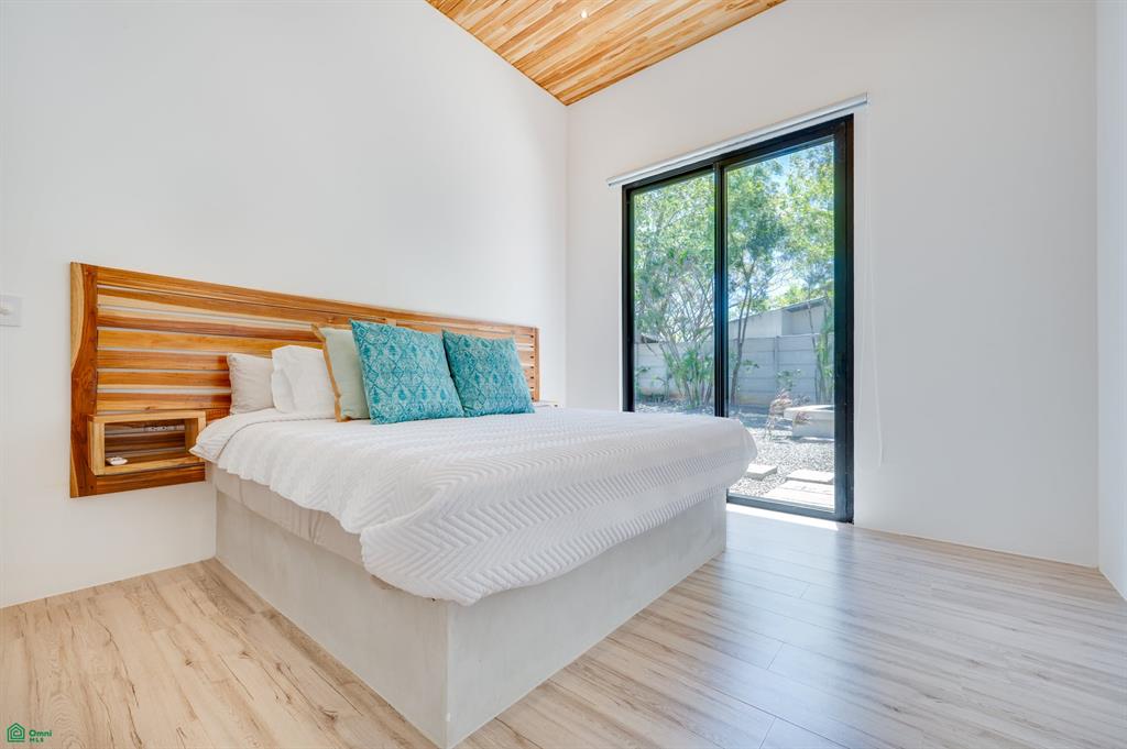 Casa del Mar ~ Walk to beach , Playa Grande, Guanacaste