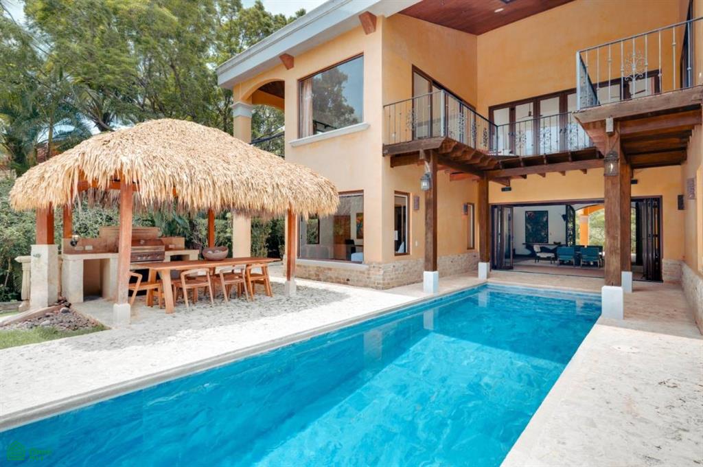 Casa Neptuno Beachfront Home  - Hacienda Pinilla