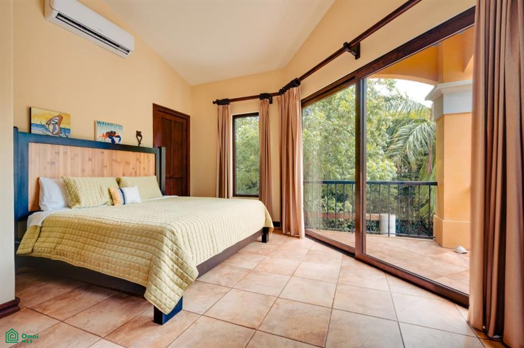 Casa Neptuno Beachfront Home  - Hacienda Pinilla