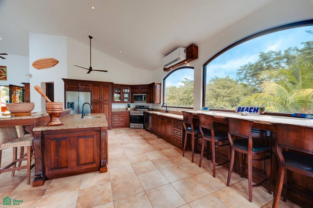 Casa Neptuno Beachfront Home  - Hacienda Pinilla