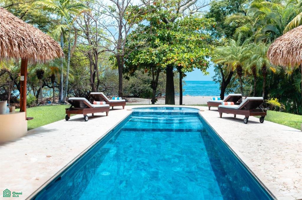 Casa Neptuno Beachfront Home  - Hacienda Pinilla