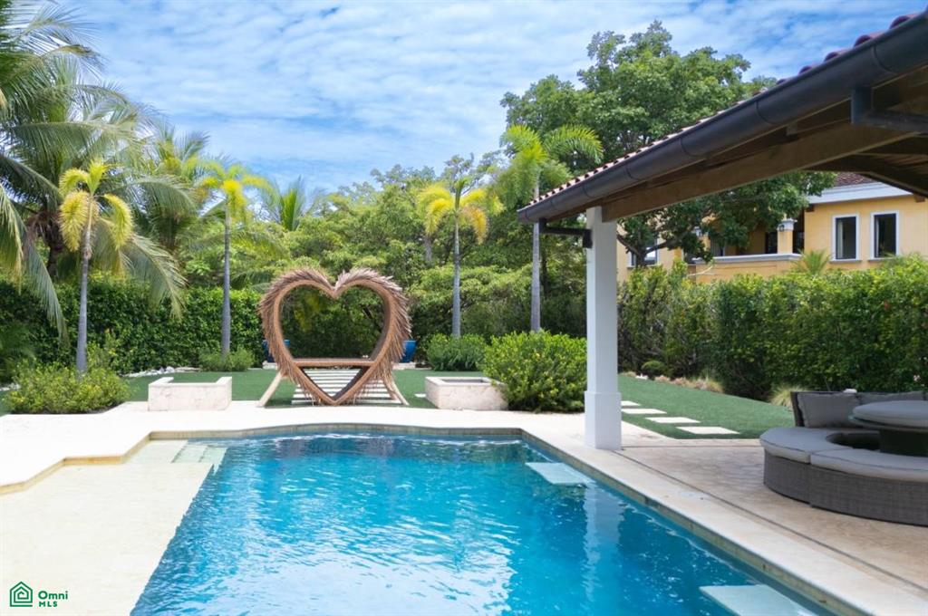 Villa Romantica Beachfront Luxury Home - Hacienda Pinilla