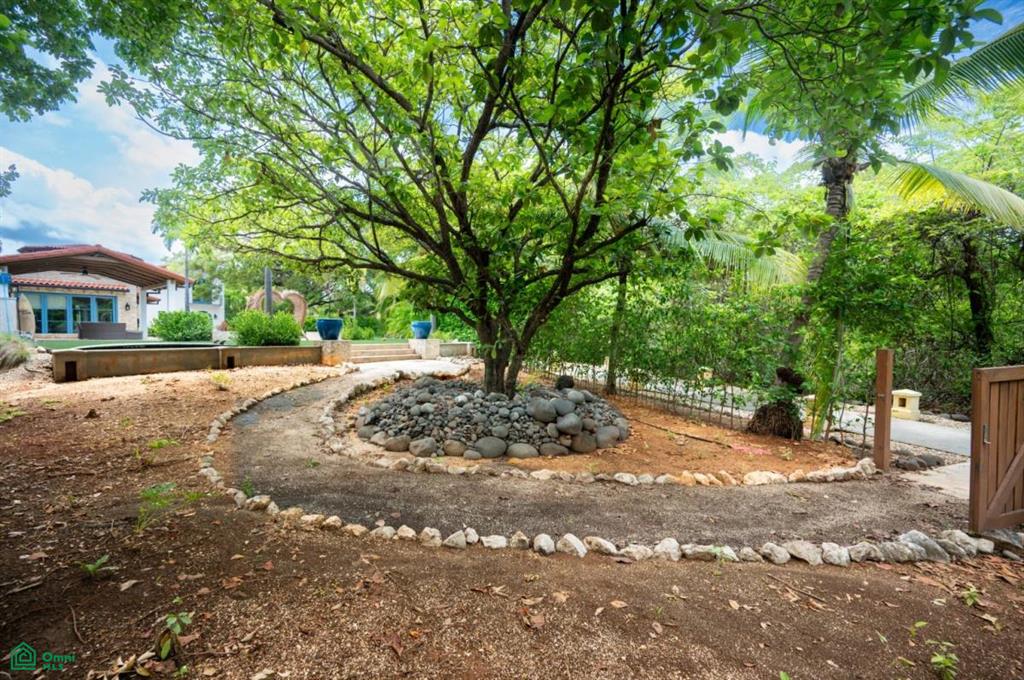 Villa Romantica Beachfront Luxury Home - Hacienda Pinilla