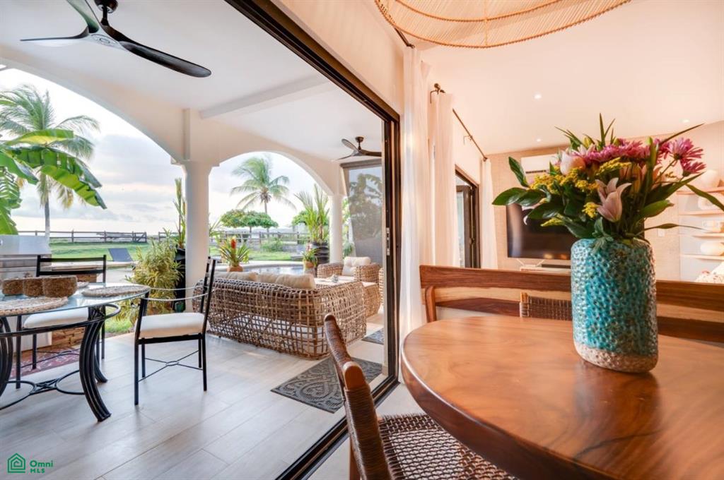 Beachfront Condo - Twin Dolphins 1A , Playa Potrero, Guanacaste