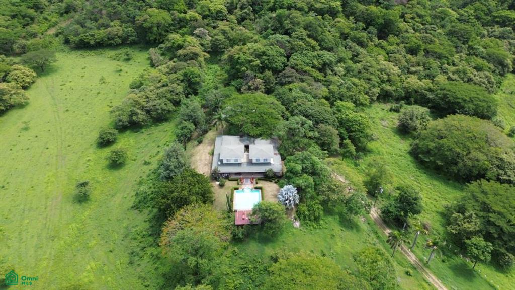 162 Acres Ranch Style Home - Coyolito Guanacaste