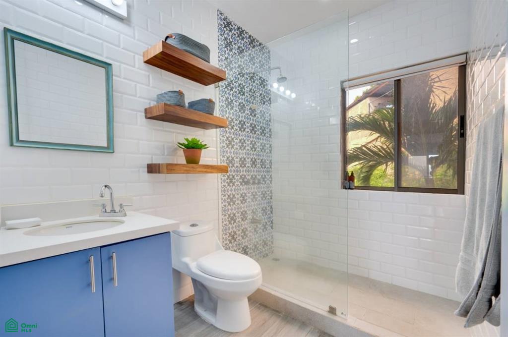 Beachfront Condo Steps from the Sea - Playa Flamingo Punta Plata 522 , Playa Flamingo, Guanacaste