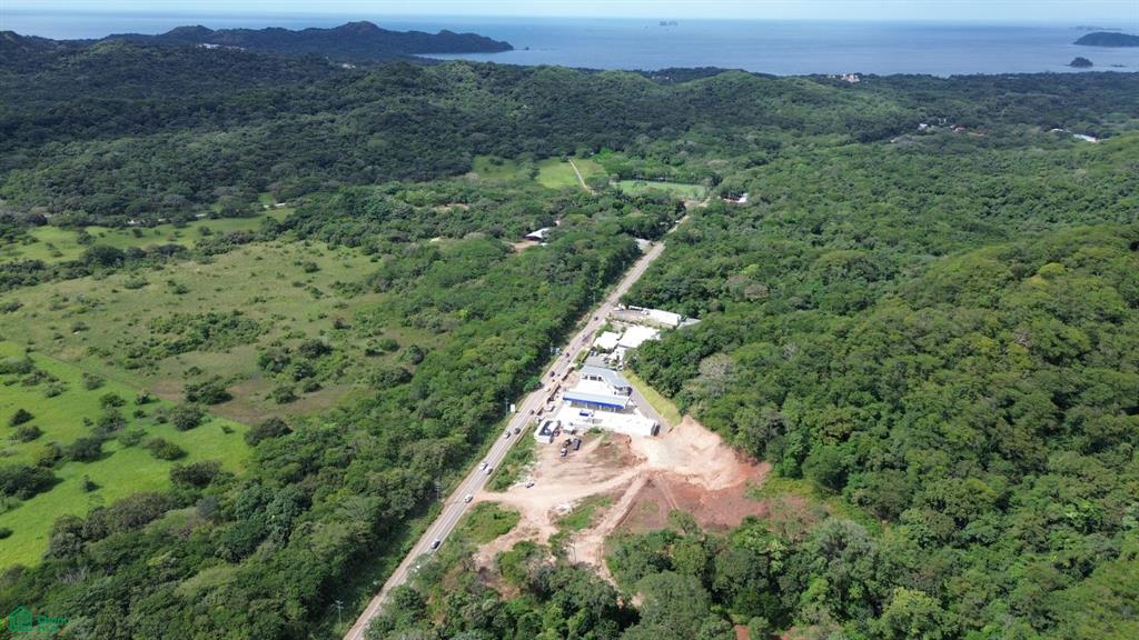 Mixed-Use Development Lot HUACAS