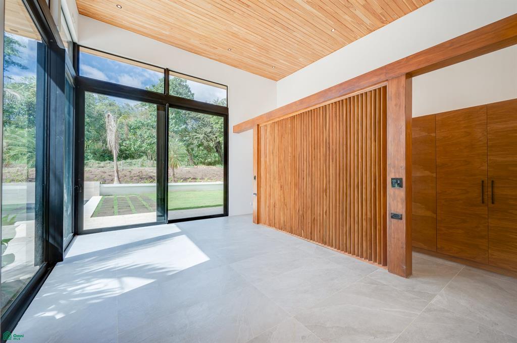 Villa Vivencia - 6 Bedroom Luxury Home - Playa Grande