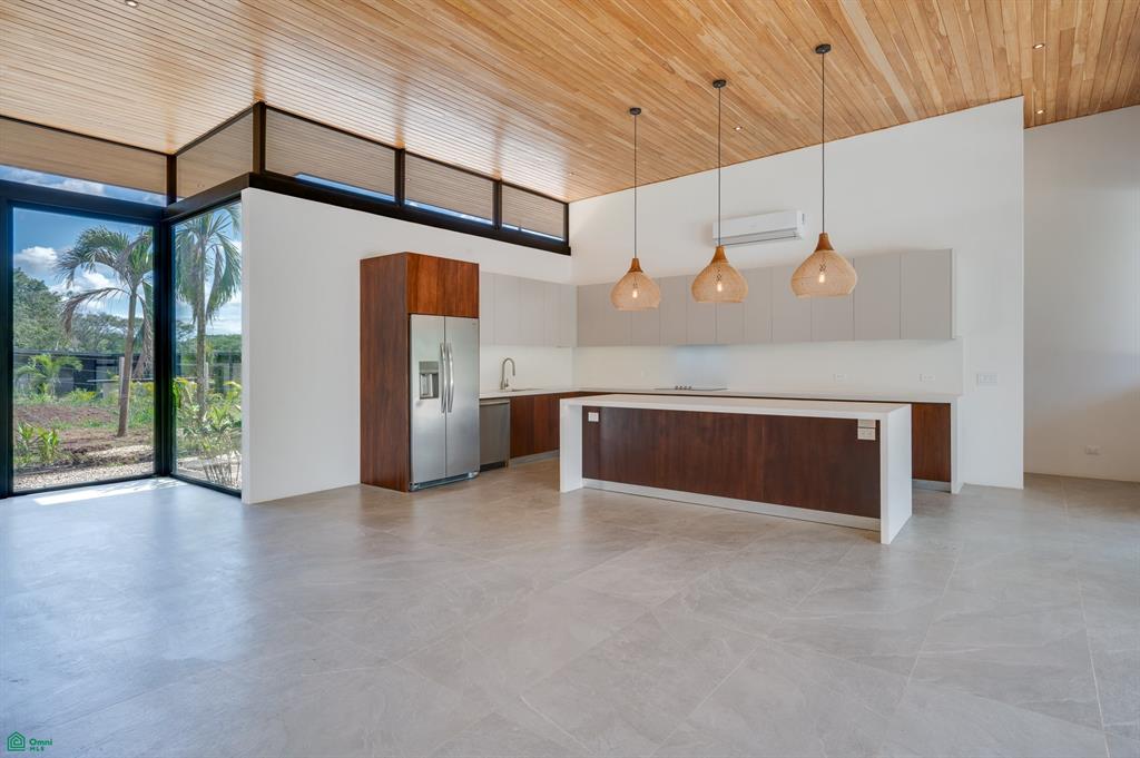 Villa Vivencia - 6 Bedroom Luxury Home - Playa Grande