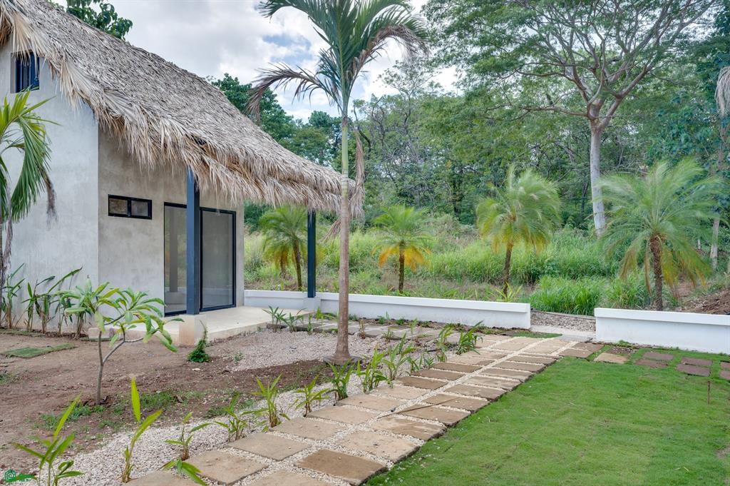 Villa Vivencia - 6 Bedroom Luxury Home - Playa Grande