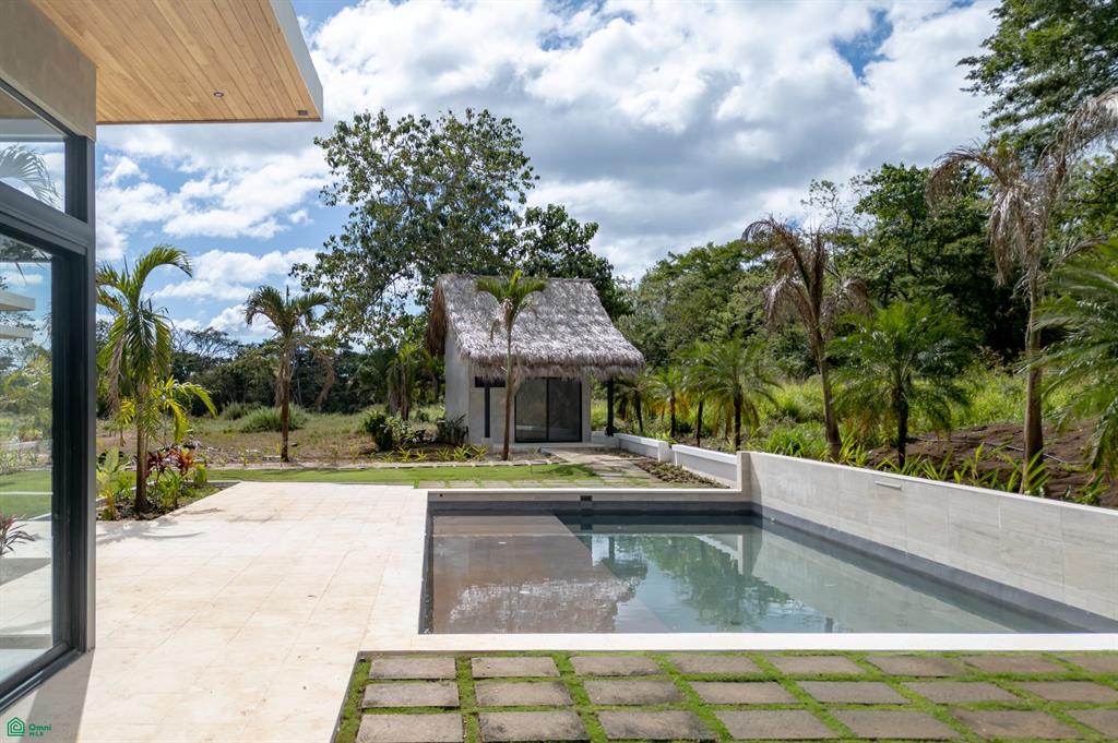 Villa Vivencia - 6 Bedroom Luxury Home - Playa Grande