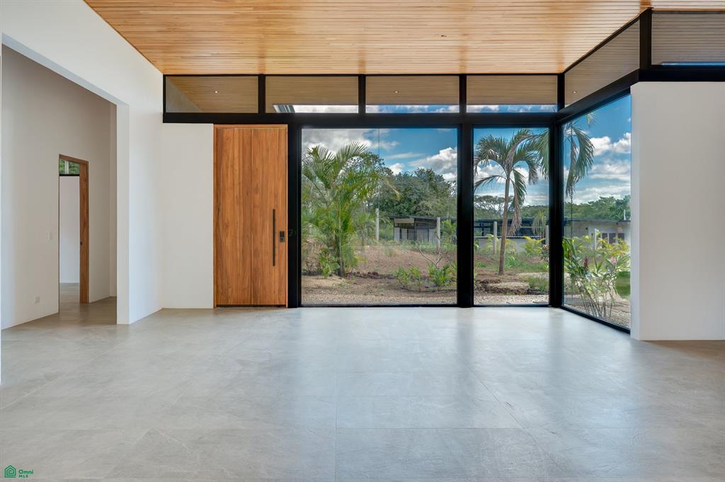 Villa Vivencia - 6 Bedroom Luxury Home - Playa Grande